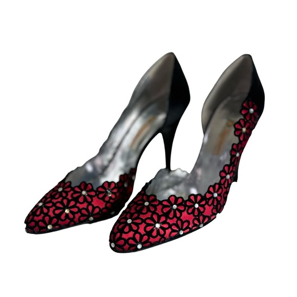 Gucci Shoes - Vintage Gucci Heels Size 7.5 Women’s Red and Black Made In Italy 80s Pumps